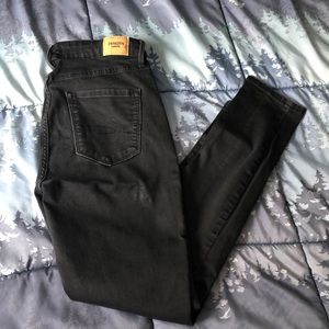 High rise Denizen Levi’s skinny jeans